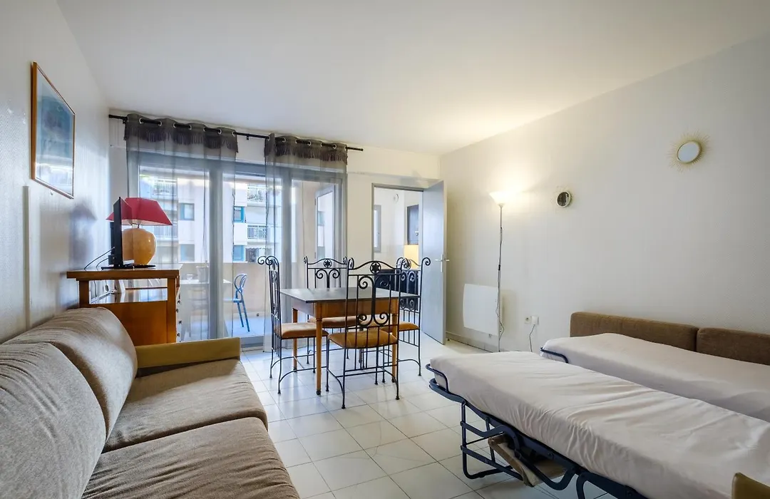 Residhotel Villa Maupassant-1